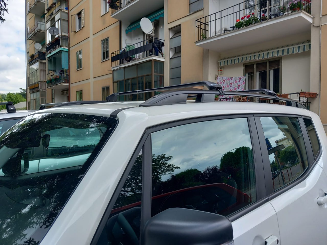 💥0306 MANCORRENTI ADATTO PER JEEP RENEGADE 2014-2023 NERI💥