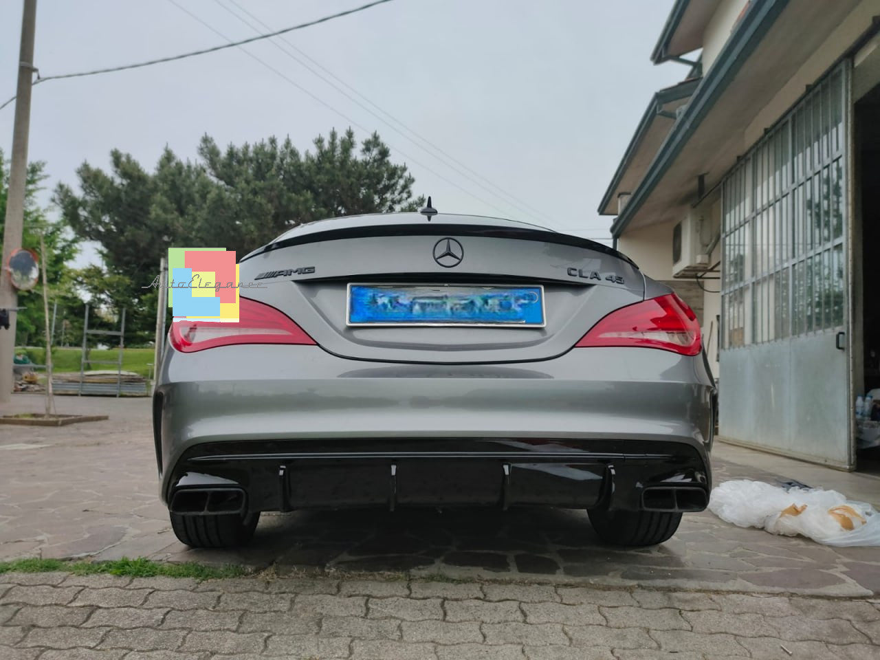 0172🔥Spoiler adatto per Mercedes Benz CLS C117 W117 coupe nero lucido🔥
