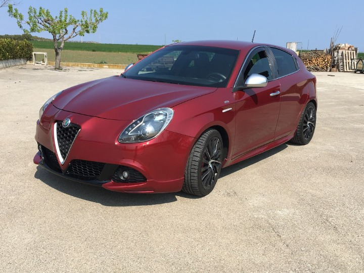 ART.2099 MINIGONNE ALFA  ROMEO GIULIETTA LOOK QUADRIFOGLIO
