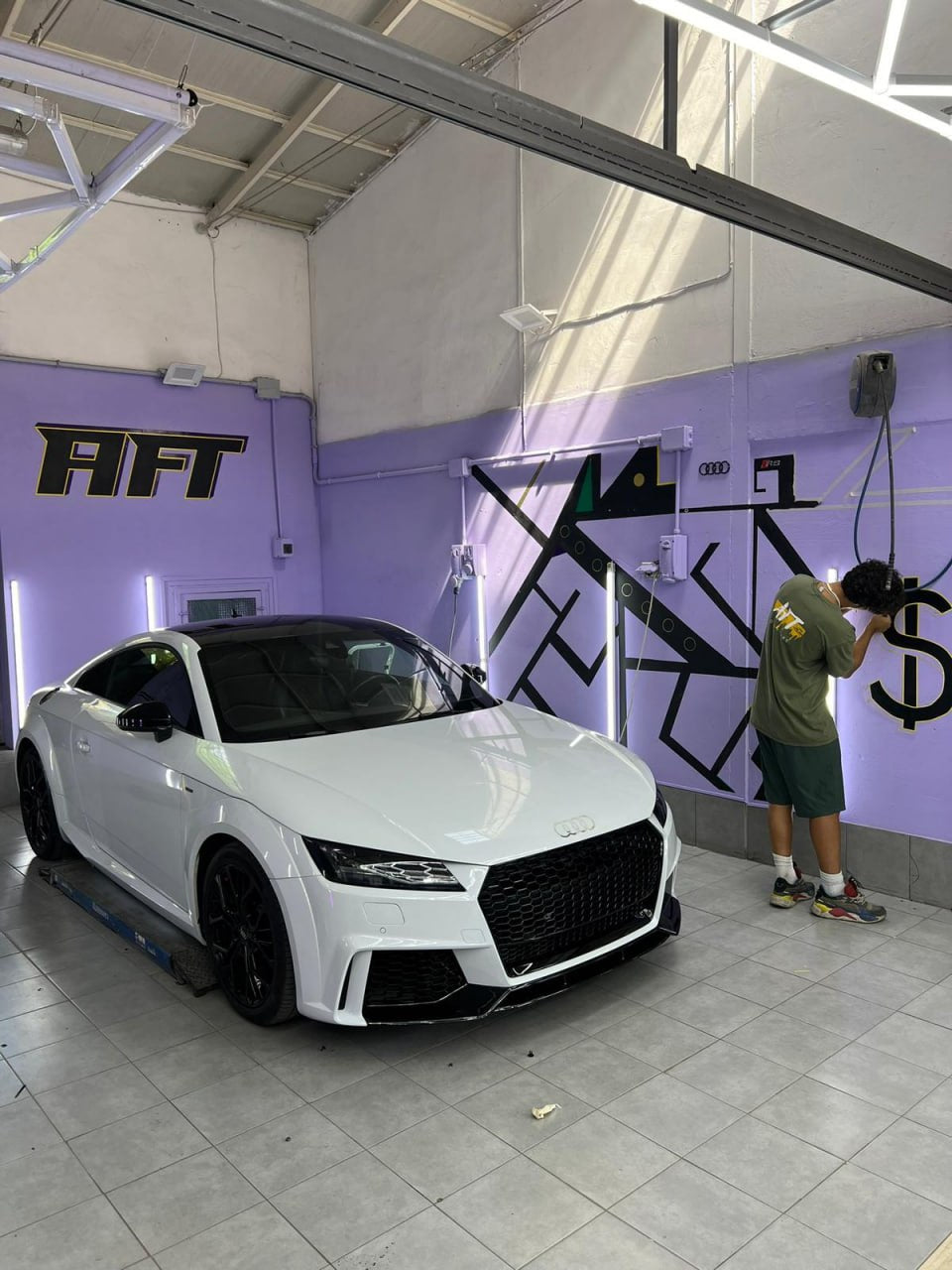 FRONT BUMPER SUITABLE FOR AUDI RSTT 8S 2014+ SPORTY RS LOOK DESIGN