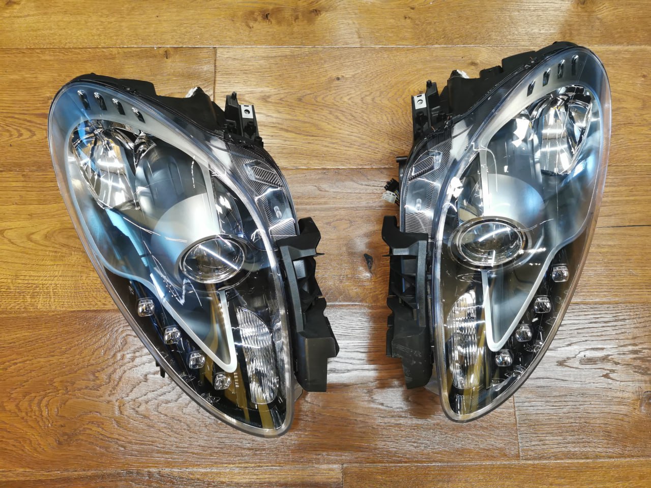 2124✨FARI ANTERIORI LED ADATTO PER ALFA ROMEO GIULIETTA 10+ NERI CON LENTICOLAR✨