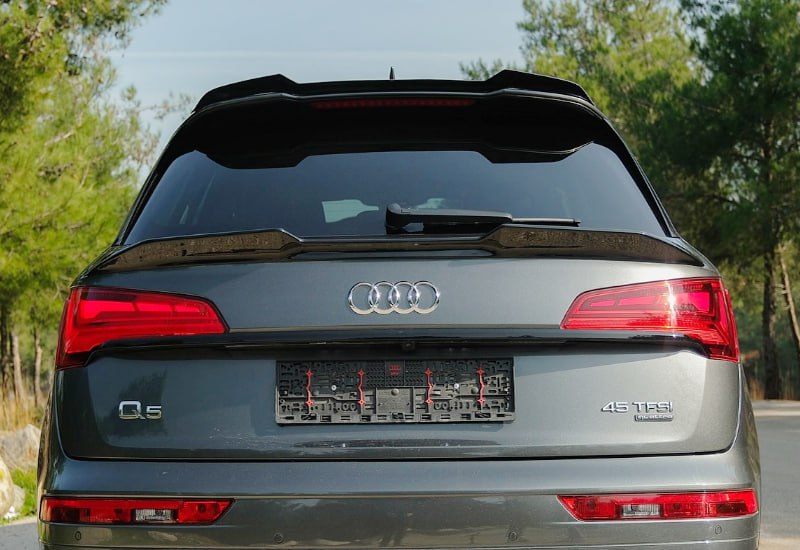 ✨spoiler adatto per Audi Q5 Mk2 FL 2021+ - Spoiler nero lucido✨