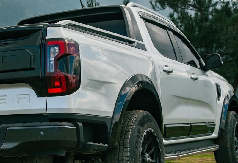 ❄️Parafanghi allargati adatto per Ford Ranger T7 2022+- Fender Trim Wheel Arch❄️