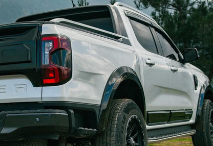 ❄️Parafanghi allargati adatto per Ford Ranger T7 2022+- Fender Trim Wheel Arch❄️
