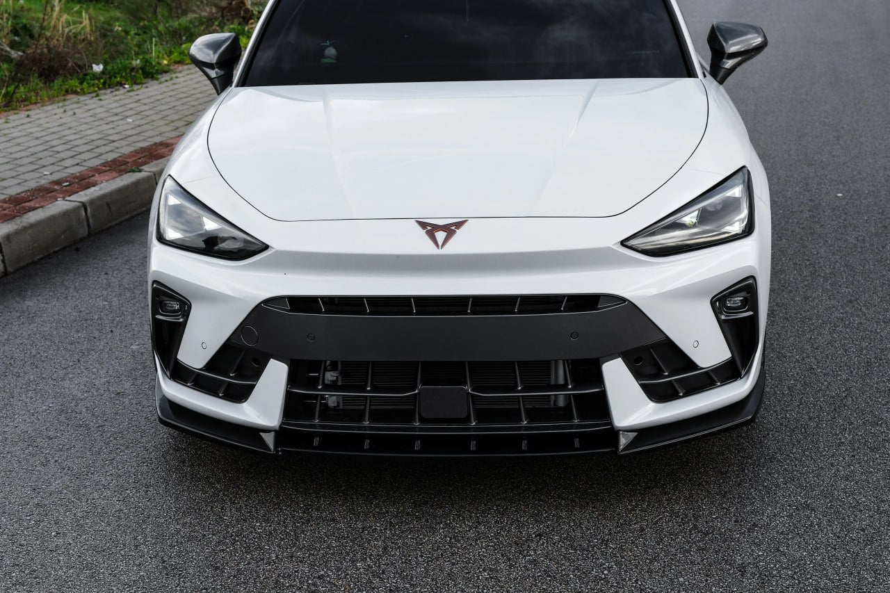 🔝2128 SPLITTER ADATTO PER CUPRA LEON 2024+ NERO LUCIDO🔝