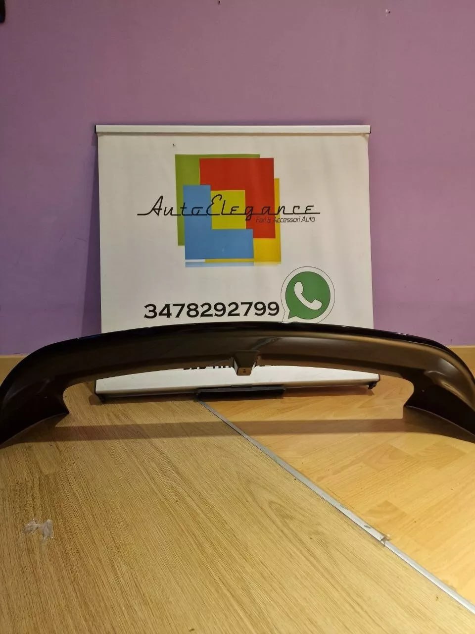 ART. 0673 SPOILER  VW GOLF 8 LOOK R NERO LUCIDO