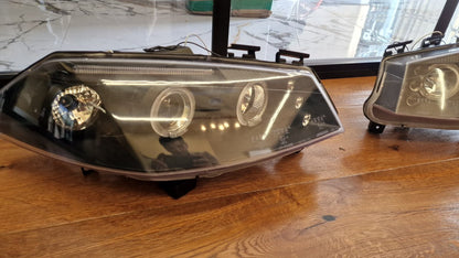 🔥2141 FARI ANTERIORI ADATTE PER RENAULT MEGANE MK2 2002-2005 ANGEL EYES NERI🔥