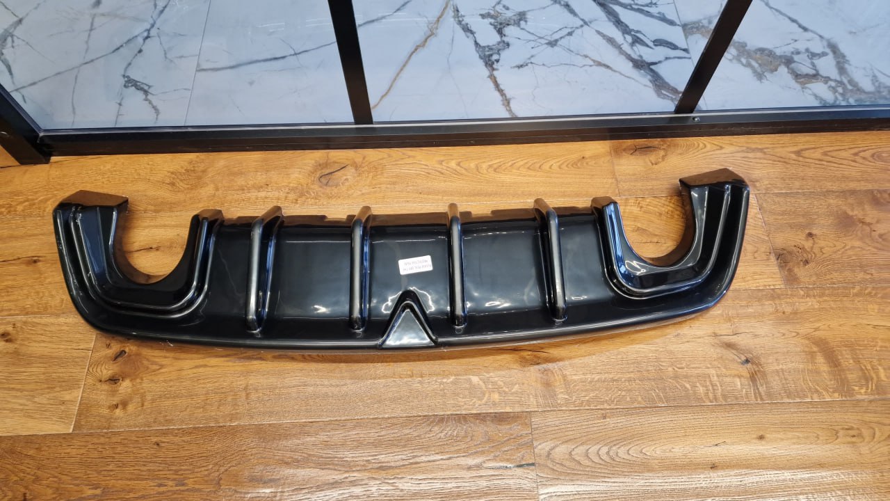 ART. 1924 DIFFUSORE ALFA ROMEO  GIULIETTA NERO LUCIDO LOOK TUNING