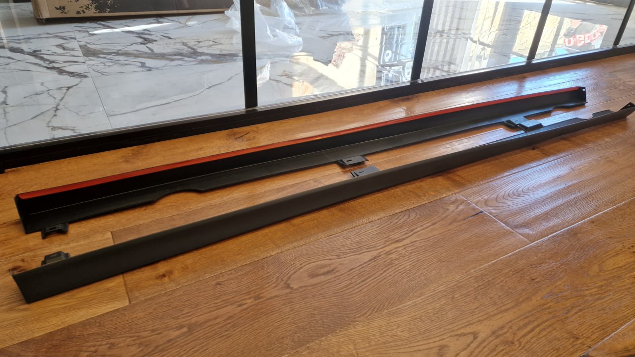 ART. 1840 MINIGONNE VW GOLF 7 2012-2017 LOOK R20 GREZZE TOP (190CM)