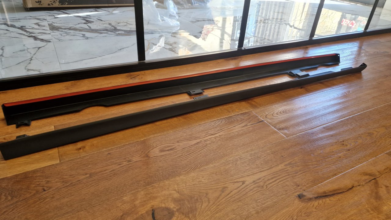 ART. 1840 MINIGONNE VW GOLF 7 2012-2017 LOOK R20 GREZZE TOP (190CM)