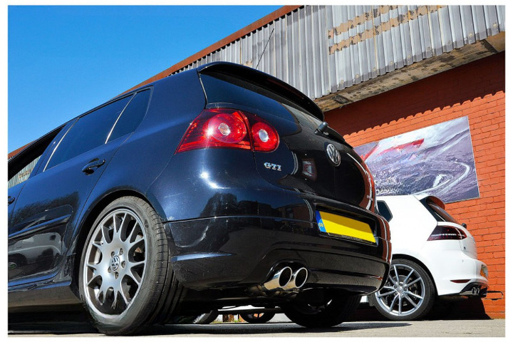 🔥2165 DIFFUSORE ADATTO PER VW GOLF 5 LOOK GTI 30TH NERO OPACO🔥