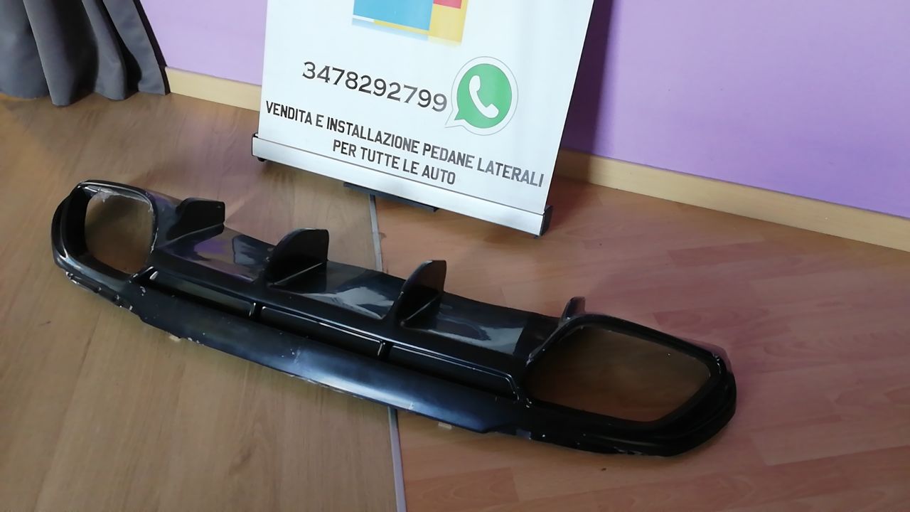 ⭐0345 DIFFUSORE ADATTO PER  GIULIA 16-21 STANDARD LOOK QUADRIFOGLIO NERO LUCIDO⭐