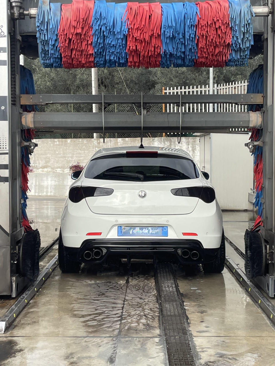 ⭐ 0405 🔥 DIFFUSORE POSTERIORE ADATTO PER ALFA ROMEO GIULIETTA NERO LUCIDO🔥
