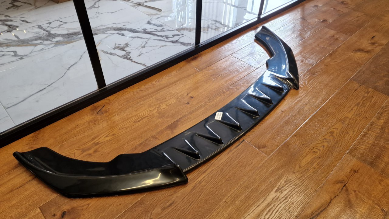 ART.2145 SPLITTER CUPRA Leon MK1 Facelift 2024+ NERO LUCIDO