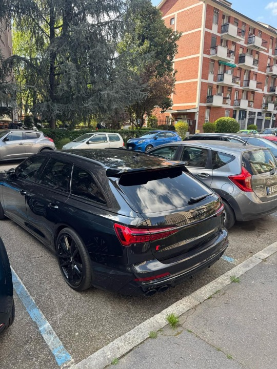 ART.1379  SPOILER AUDI  A6 C8 AVANT 2018+ LOOK RS6 NERO LUCIDO