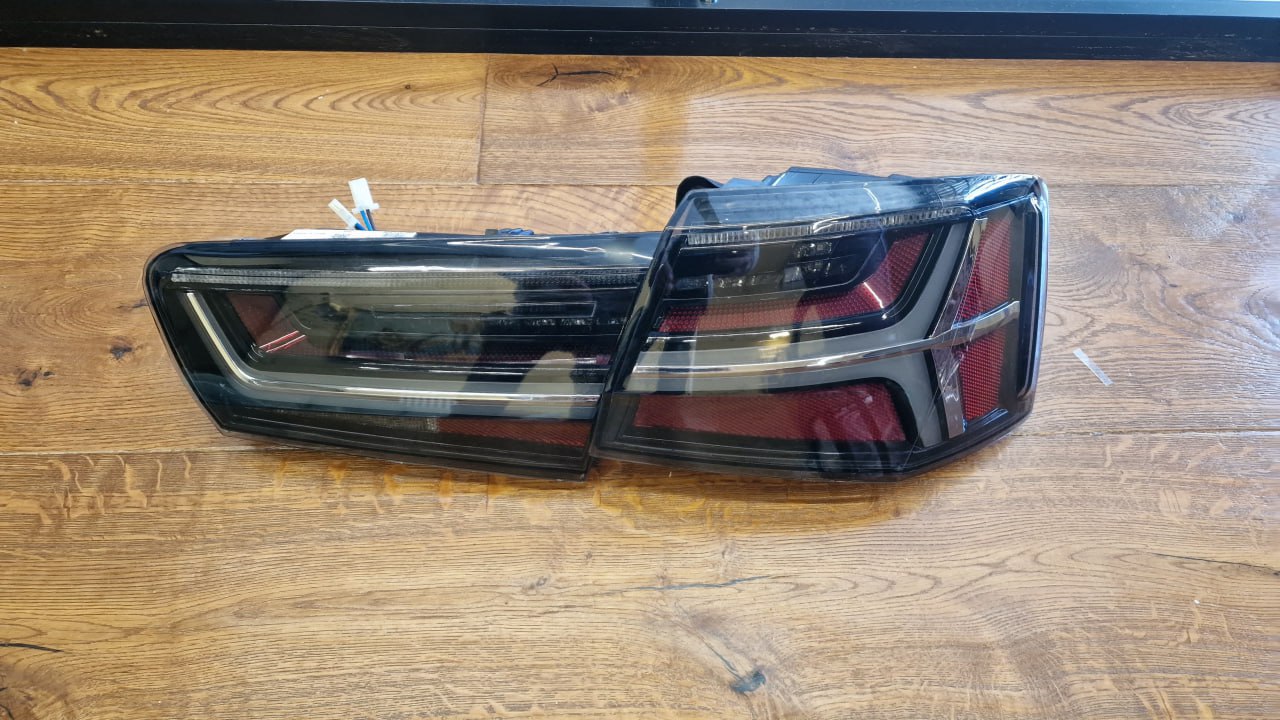 ART.2198 FARI POSTERIORI AUDI A6 4G C7 2011-2014 BERLINA SCURI