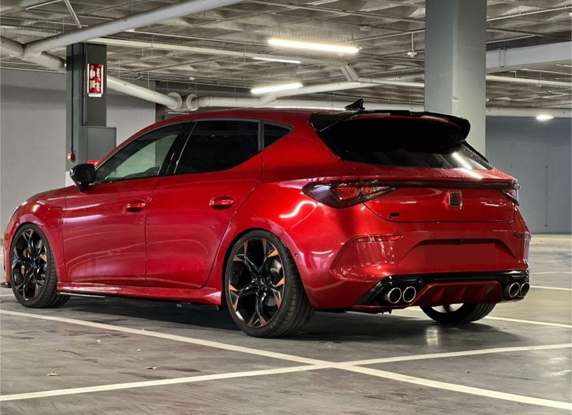 ✨SOTTO MINIGONNE ADATTO PER CUPRA LEON 5F 2012-2019 NERO LUCIDO✨