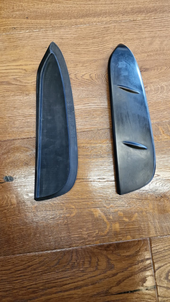 🔥FLAP ANTERIORI ADATTO PER BMW SERIE 1 F40 2019-2024 M-Pack / M135i GREZZO🔥