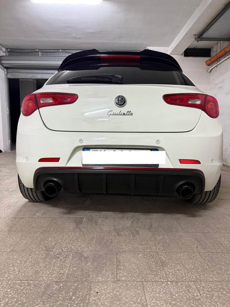 🔥SPOILER NERO LUCIDO ADATTO PER ALFA ROMEO GIULIETTA🔥