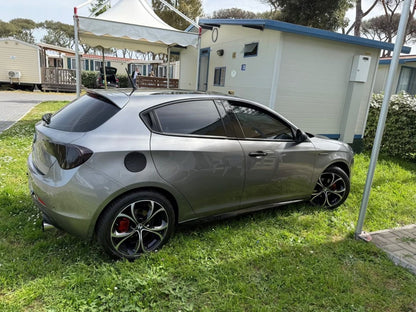 🔥SOTTO MINIGONNE LATERALI ADATTE PER ALFA ROMEO GIULIETTA ABS🔥