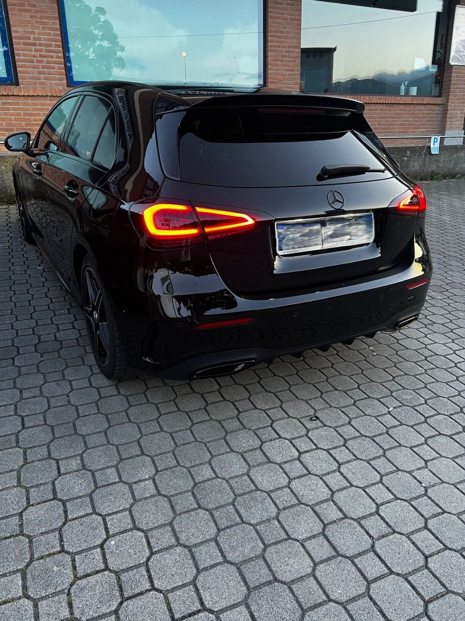 🔥0096 SPOILER ADATTO PER MERCEDES CLASSE A W177 AMG ABS NERO LUCIDO 🔥