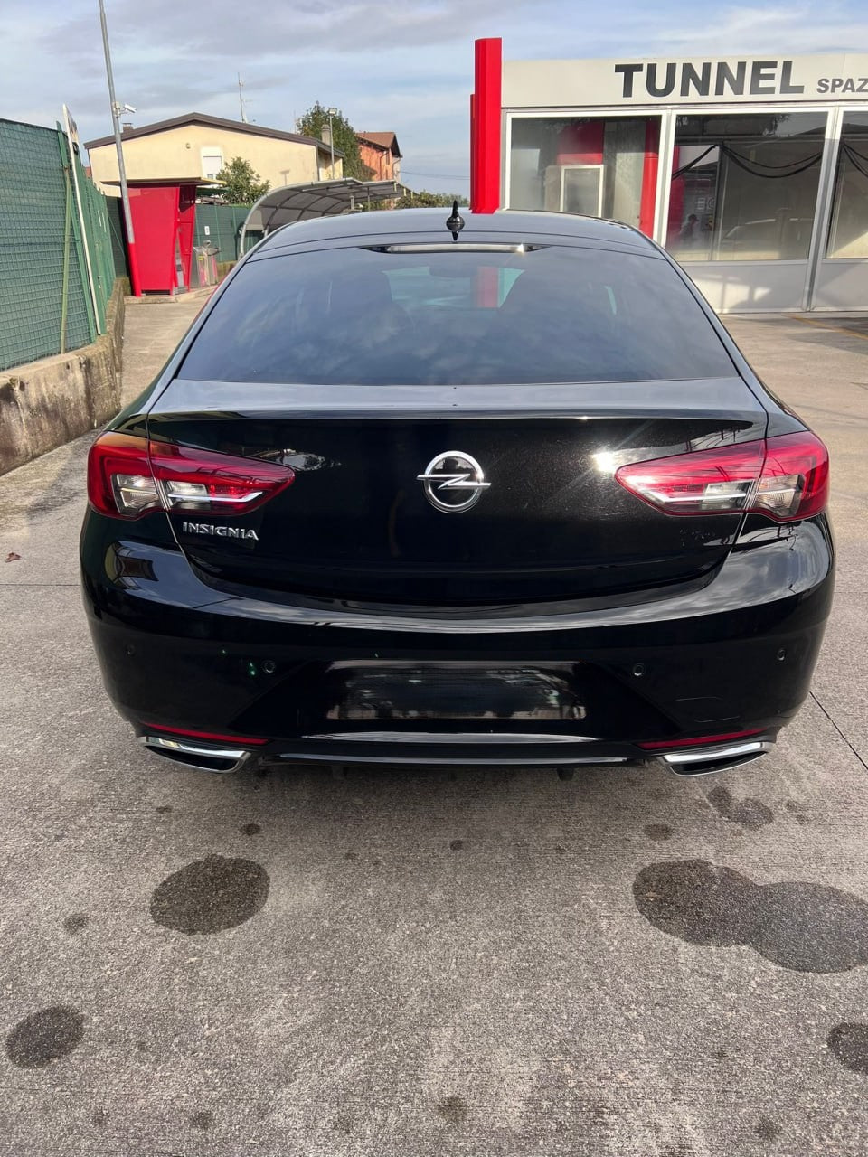 ✨0435 DIFFUSORE POSTERIORE ADATTO PER OPEL INSIGNIA B 2018+ LOOK NERO LUCIDO✨