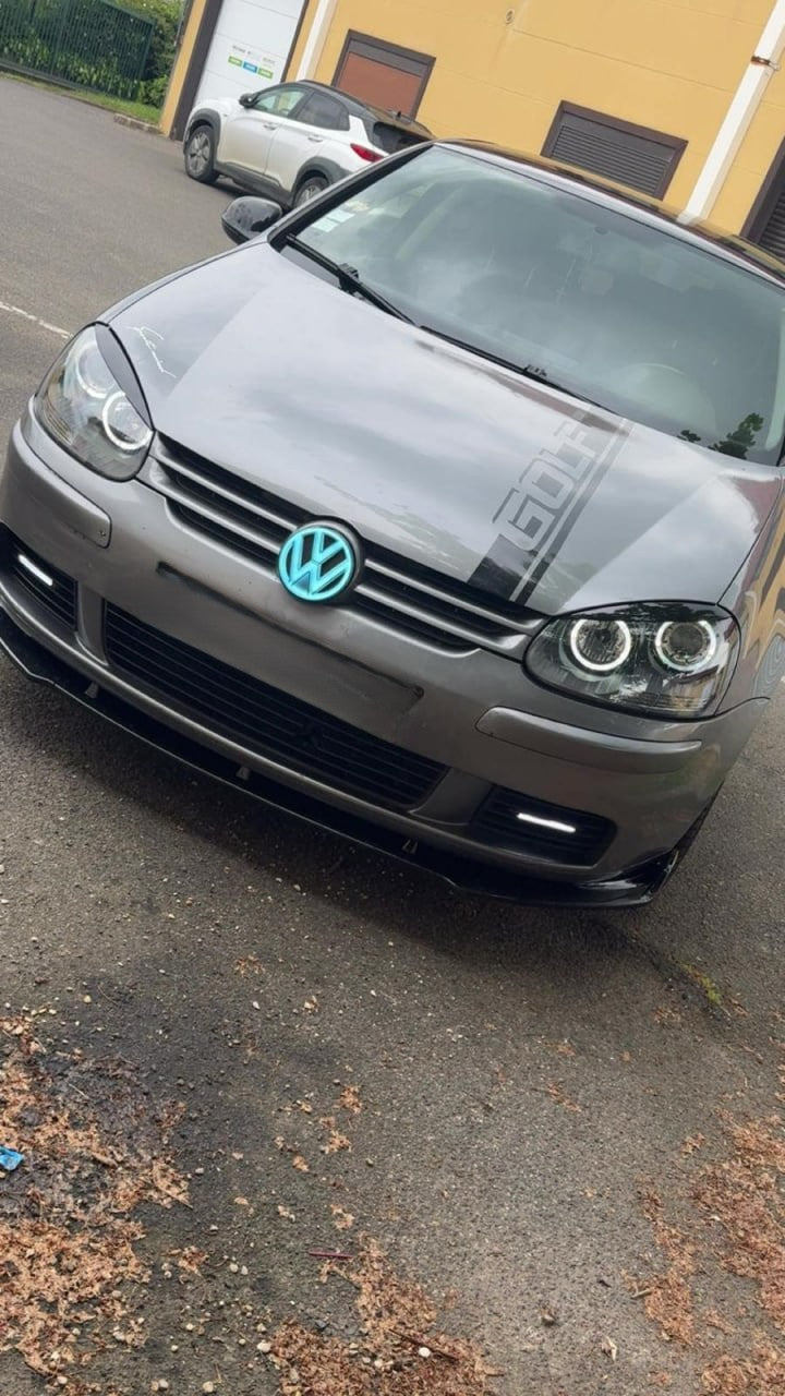 0377🔥FARI ANTERIORI ADATTI A VW GOLF 5 V 03-08 NERI ANGEL EYES BIANCHI A LED🔥