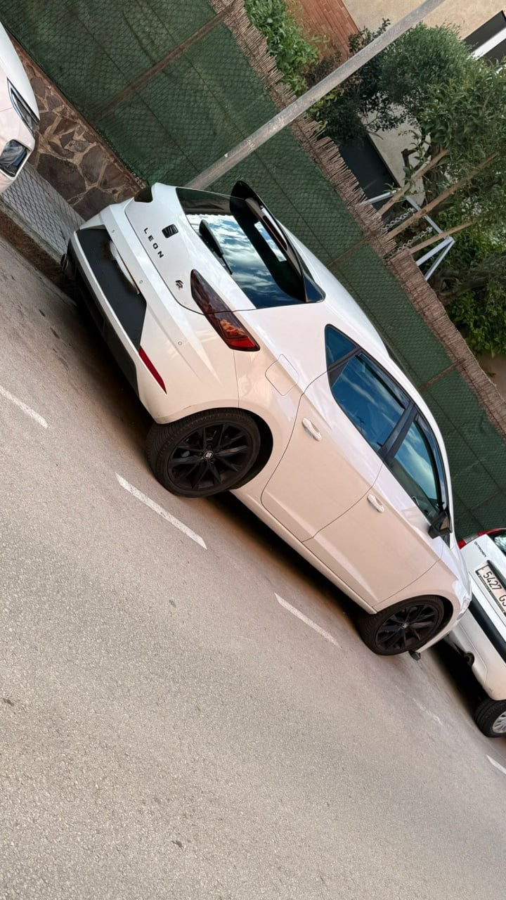 0406⭐SPOILER ADATTO PER SEAT LEON 5F 5 PORTE 12-20 LOOK CUPRA R300 DESIGN NERO⭐