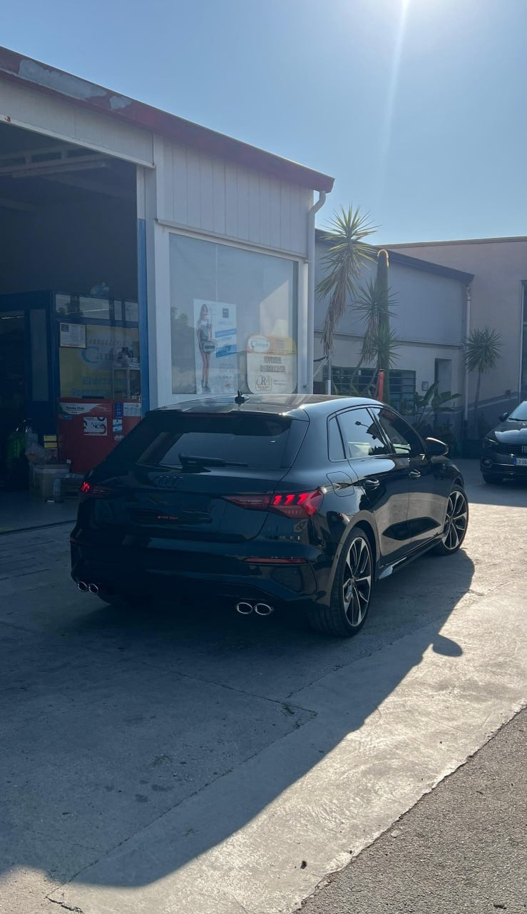 1085🔥DIFFUSORE POSTERIORE LOOK S3 PER AUDI A3 8Y SPORTBACK (2020+)NERO LUCIDO🔥