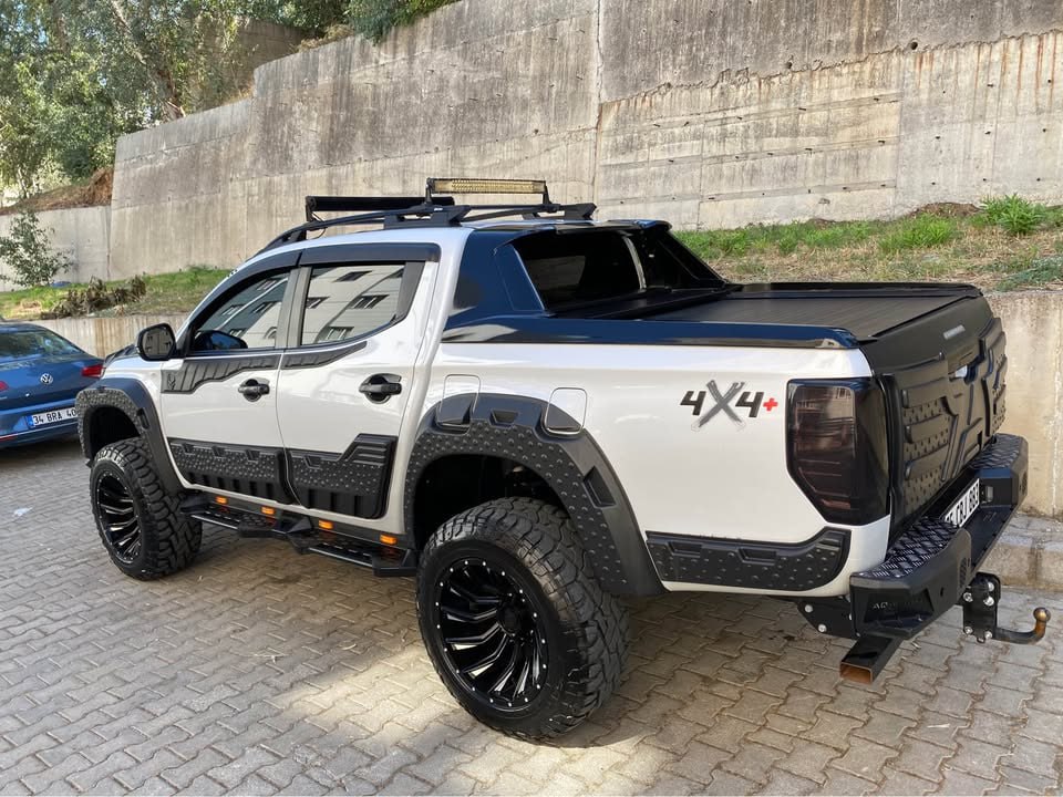 2267⭐PROTEZIONE PORTIERE ADATTO PER MITSUBISHI L200 TRITON SERIE 6 (2019+)⭐