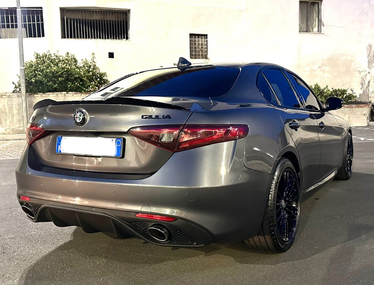 0222🔥DIFFUSORE POSTERIORE + TERMINALI CROMATI PER ALFA ROMEO GIULIA (14–18)🔥