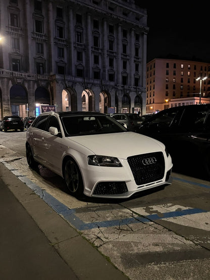 ✨PARAURTI ANTERIORE RS3 STYLE PER AUDI A3 8P SPORTBACK / CABRIO (2009–2012)✨