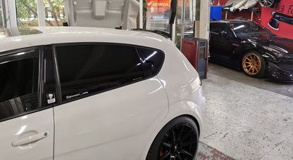 💕Spoiler ala aggiuntiva per seat leon 1P nero lucido  💕