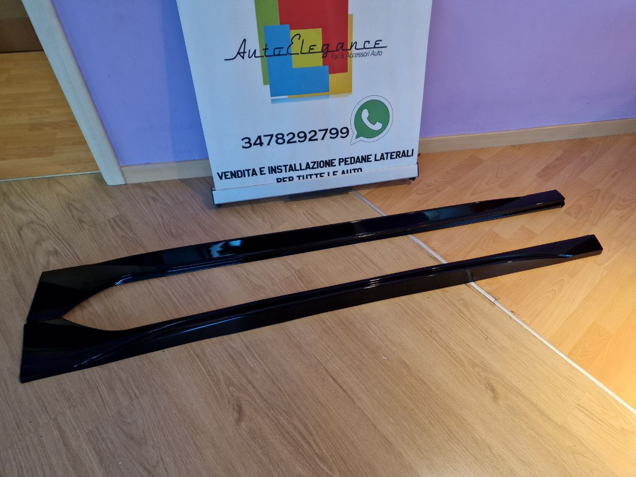 ART. 1080 MINIGONNE VW GOLF 8 LOOK R NERO LUCIDO