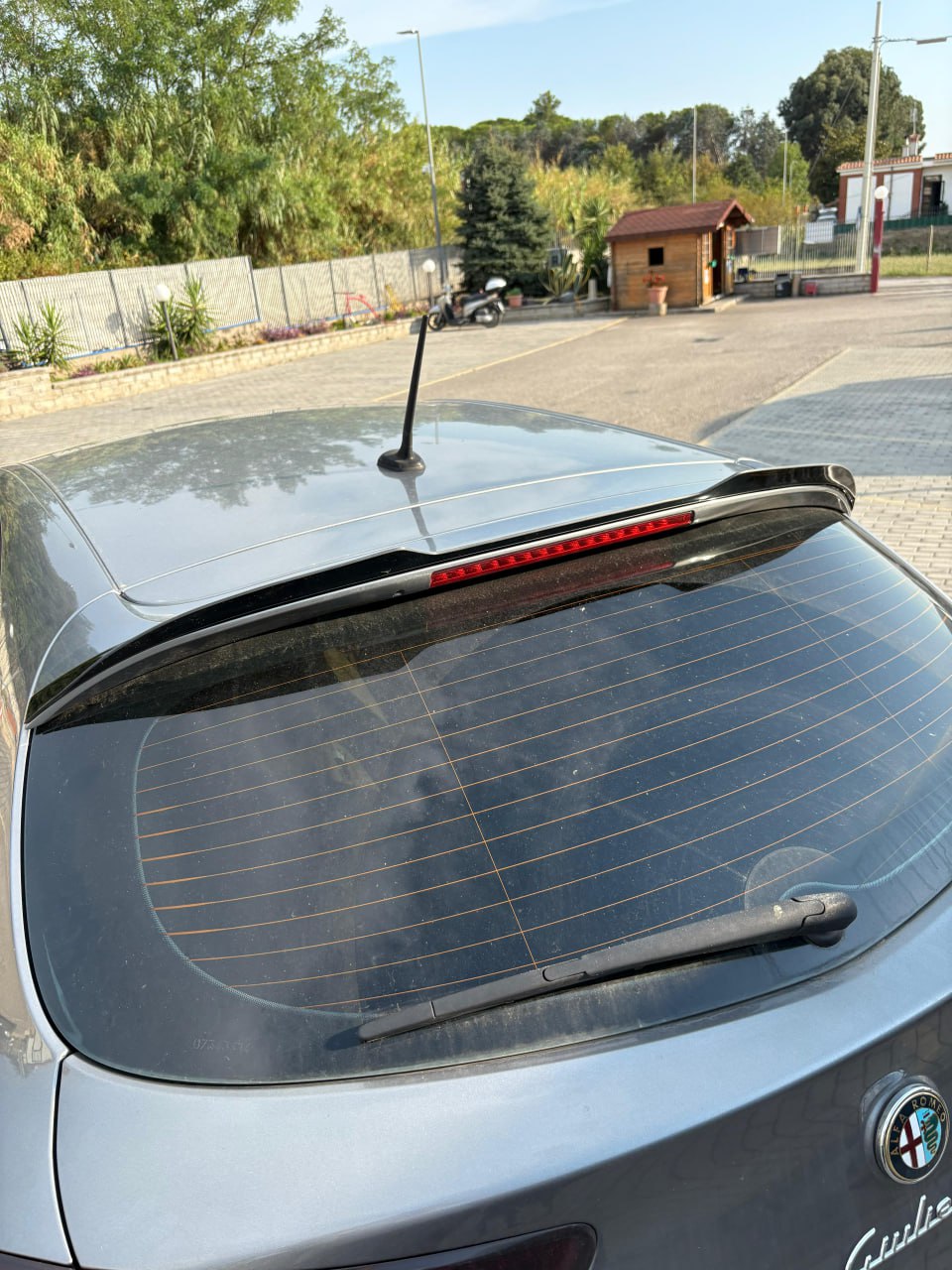 ART. 1850 SPOILER GIULIETTA 2010-2020 NERO LUCIDO