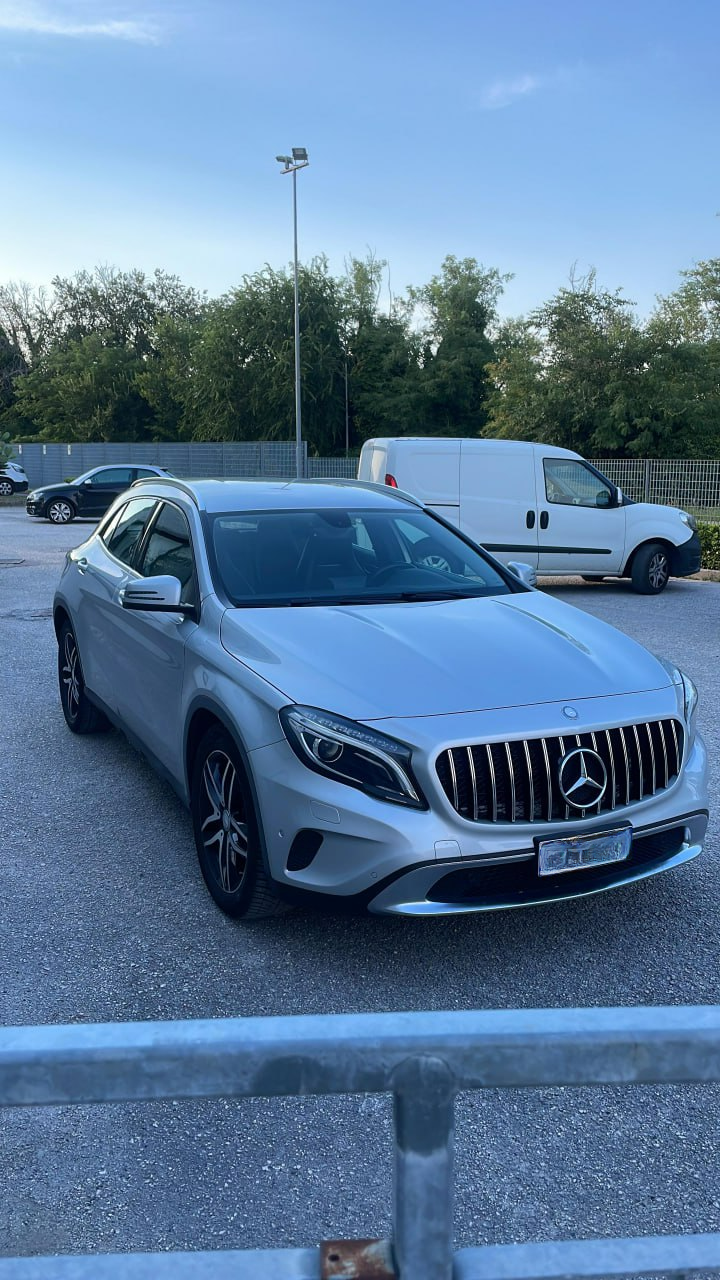 ART.2498   Griglia  cromata per Mercedes GLA (X156)  Panamericana GT