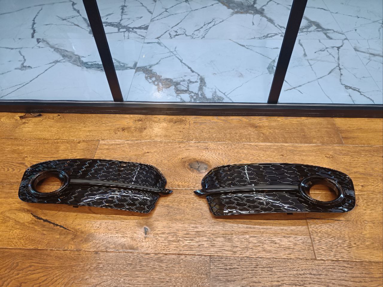 ART.2497 GRIGLIE FENDINEBBIA  Audi  Q5 8R  STANDARD LOOK SQ5 NERO LUCIDO