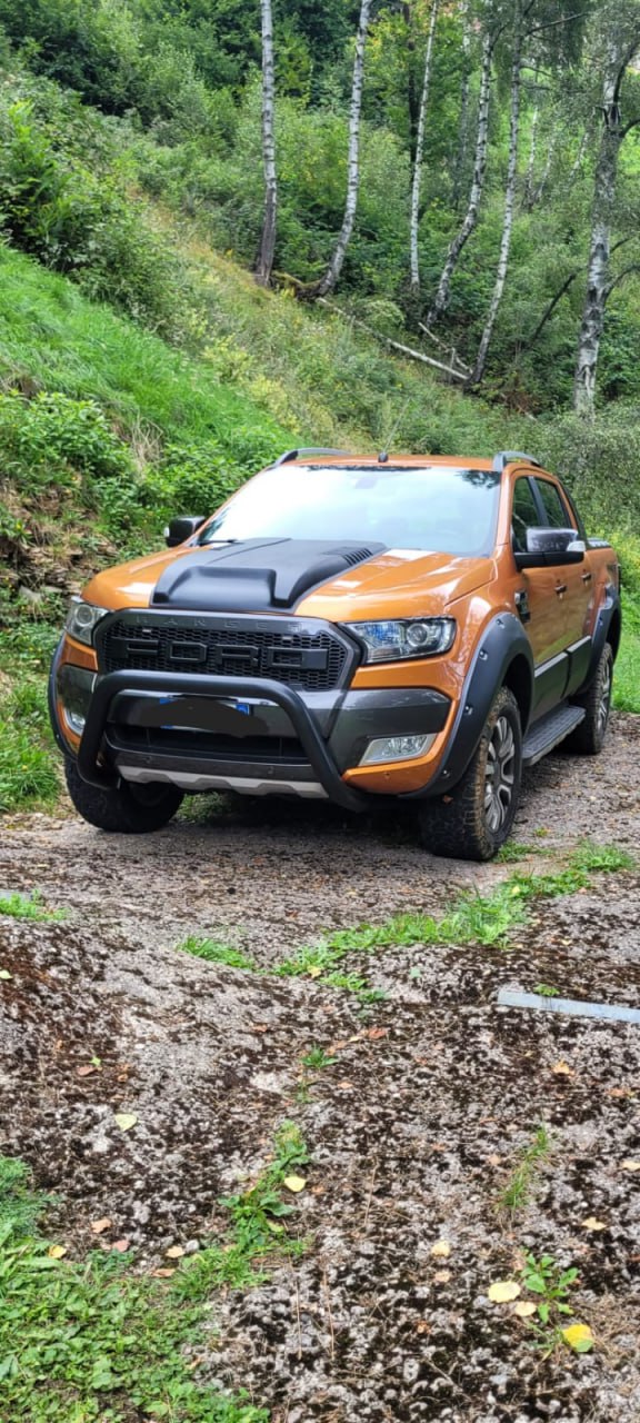 ART. 0996 PRESA ARIA COFANO FORD RANGER T6 T7 T8 2015-2022 NERO