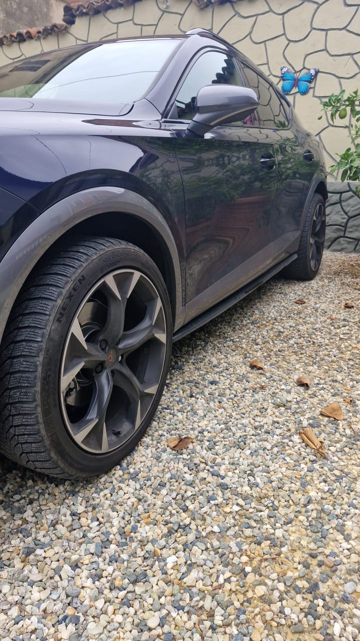 ART. 1438 SOTTO MINIGONNE CUPRA FORMENTOR 2020+ NERO LUCIDO