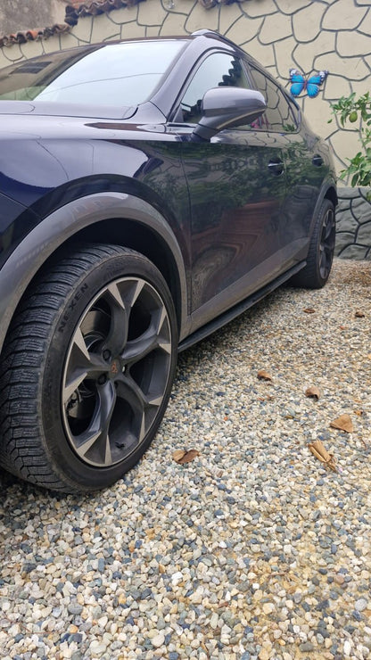 ART. 1438 SOTTO MINIGONNE CUPRA FORMENTOR 2020+ NERO LUCIDO