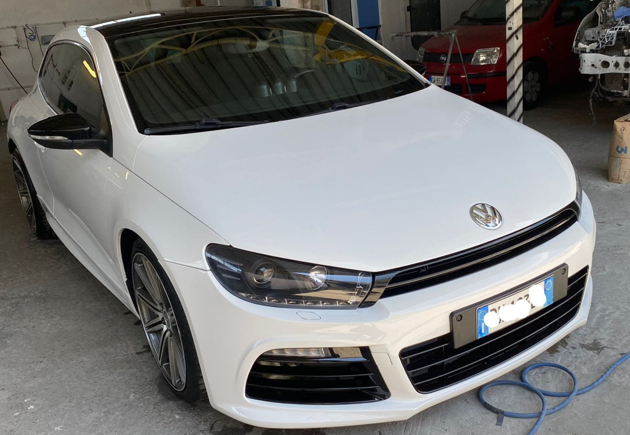 ART.2275 PARAURTI ANTERIORE VW SCIROCCO 2008-2017 LOOK R20