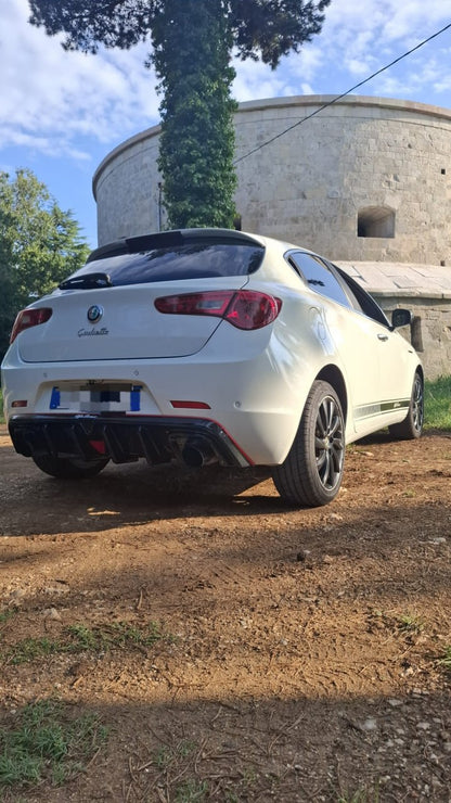 ART. 1924 DIFFUSORE ALFA ROMEO  GIULIETTA NERO LUCIDO LOOK TUNING