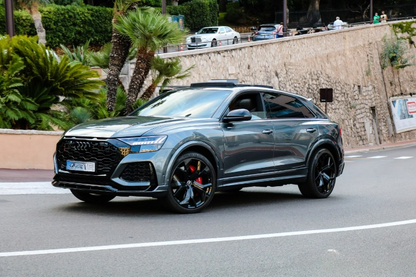 ART.2924  Paraurti anteriore audi Q8 2018-2024 look rsq8