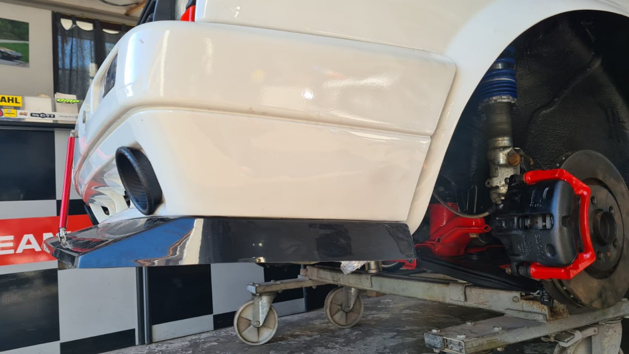 SPLTTER  ANTERIORE  ADATTO  PER  VW GOLF II