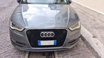 ART. 0343 GRIGLIA AUDI A3 8V 2012-2016 LOOK RS3 BORDO CROMATO
