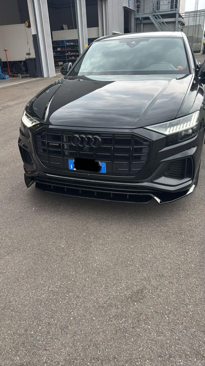ART. 1837 SPLITTER  AUDI Q8 2018-2023 SLINE SQ8 NERO LUCIDO (4 PEZZI)