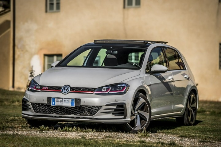 ART.2799 Bodykit kit trasformazione da golf 7 a 7.5 gti