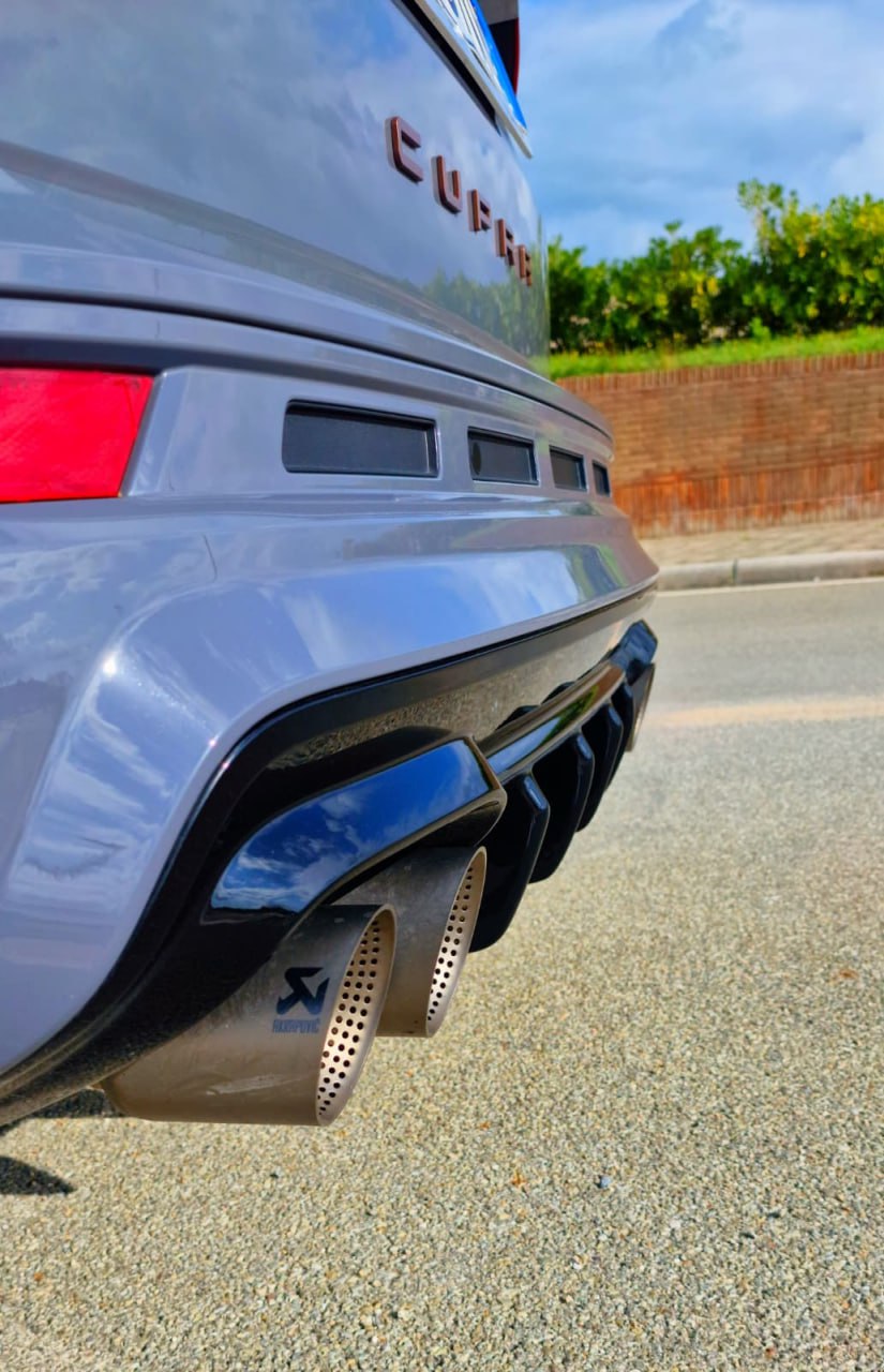 ART. 1433 DIFFUSORE CUPRA ATECA MK1 2018+ NERO LUCIDO