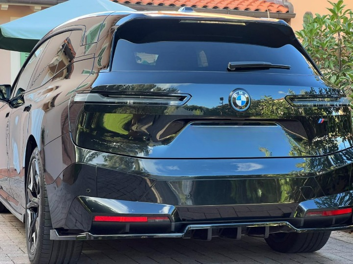 ART.2121 FLAP DIFFUSORE BMW iX i20 2021+ MSPORT NERO LUCIDO