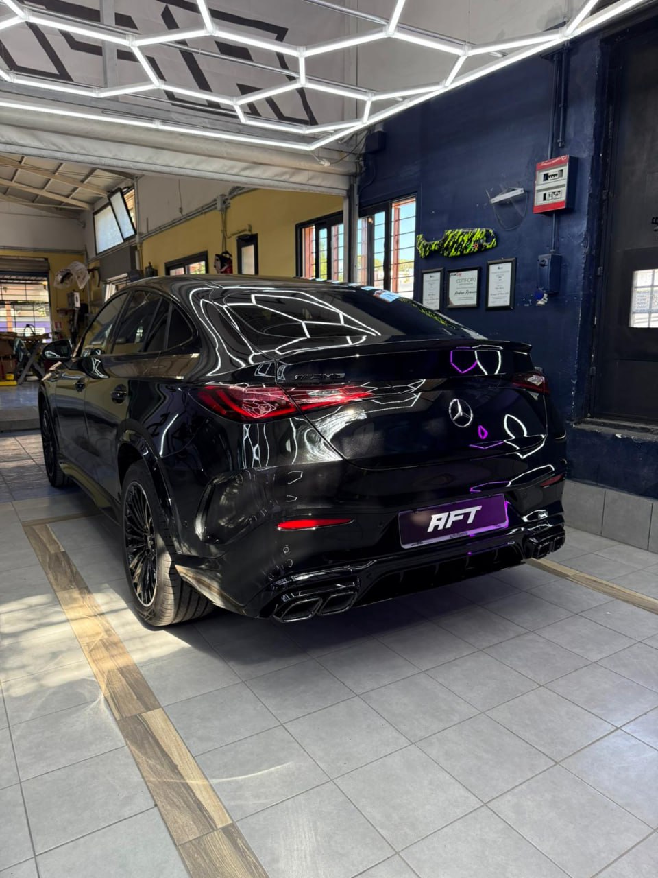 ART.2231 DIFFUSORE GLC C254 2023+ COUPE LOOK GLC63 PROFILO NERO + TERMINALI